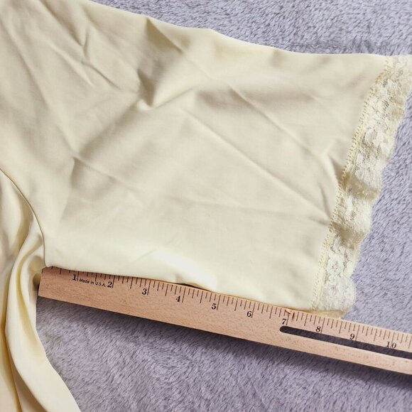 Vintage ShadowLine Robe Women M Yellow Short Sleeve Button Down Lace Trim Pocket - Picture 11 of 11